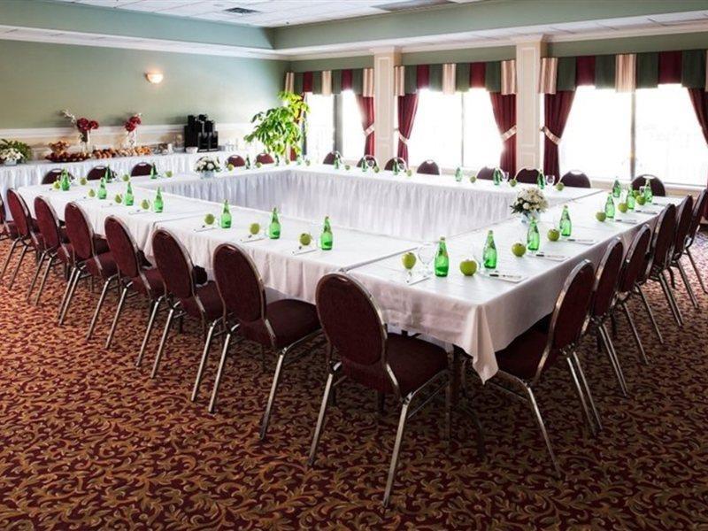 Hfx Airport Hotel Enfield Business photo